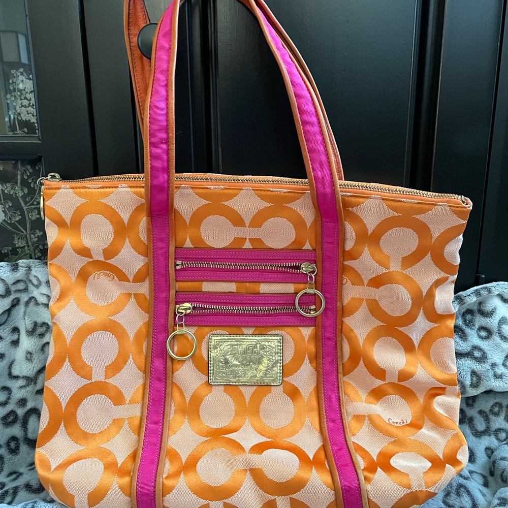 Vintage Coach Orange and Pink Poppy!